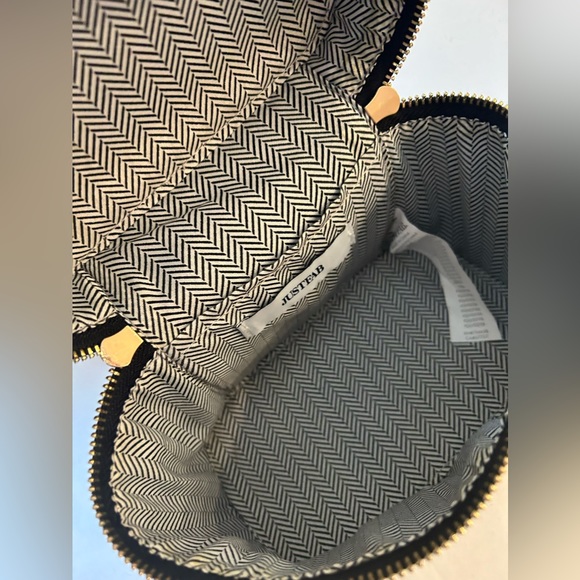 Toiletry bag, by just fab - Picture 5 of 5